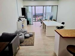 Woods Square (D25), Office #562904311